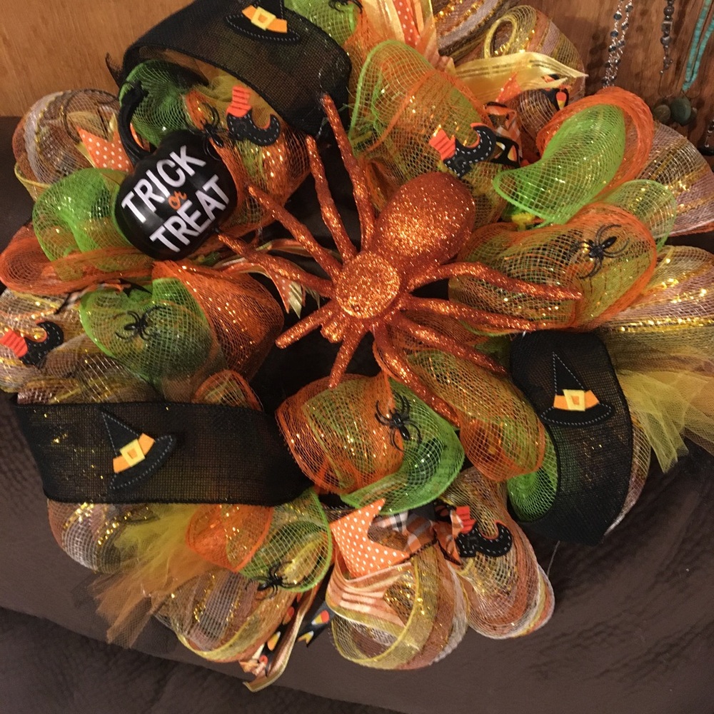 Wreaths - Picture 3 of 4